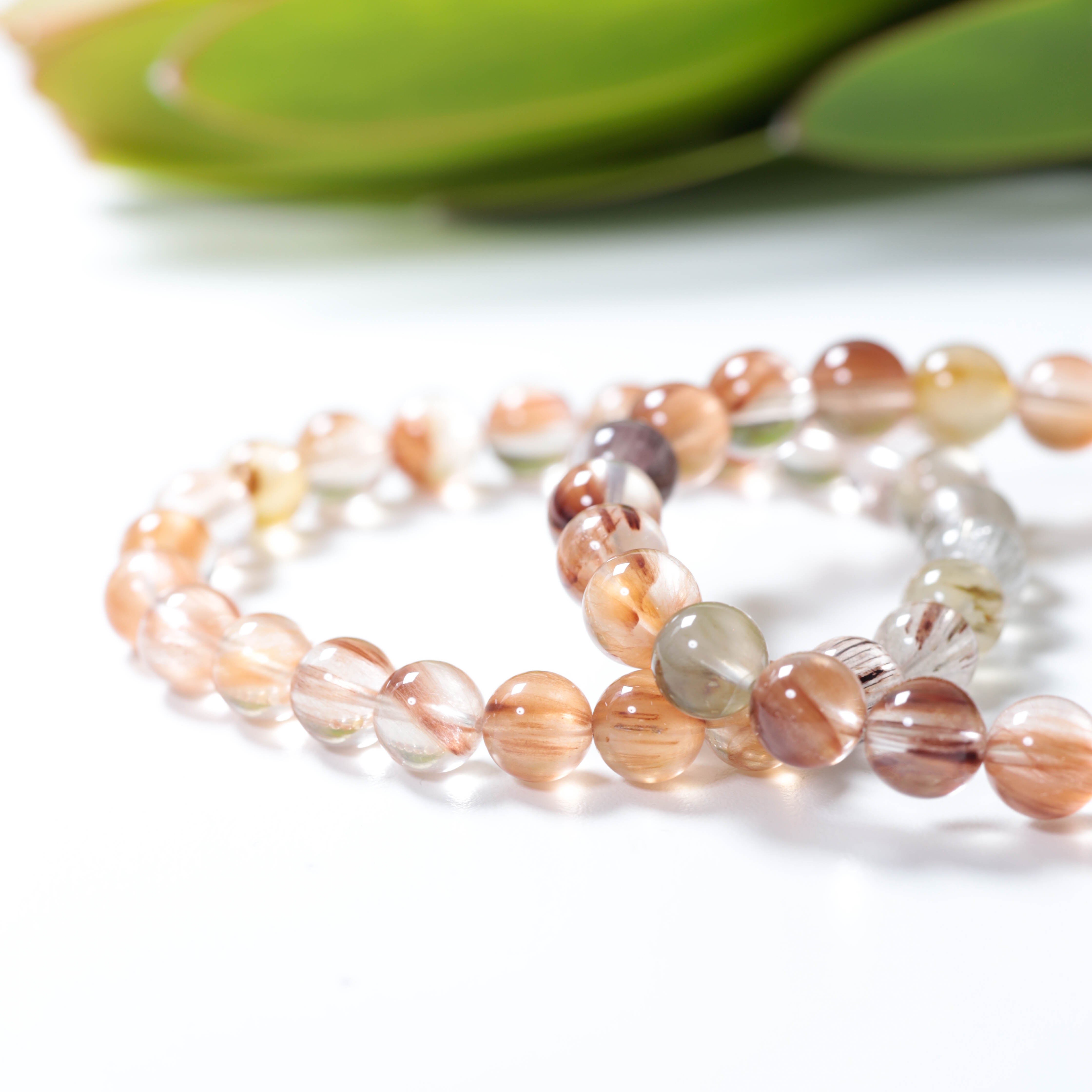 アンフィボールインクォーツ ラウンドカット